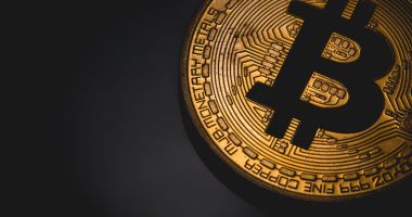 Stire din Tehnologie : Un bitcoin a depășit din nou 10.000 de dolari