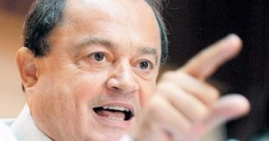 Stire din Politică-Administrație : Vasiel Blaga: Nu înțeleg cum Ponta mai poate vorbi cu nevasta și se mai poate uita în ochii copiilor