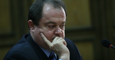 Stire din Politică-Administrație : Este nevoie de o nouă lege în ceea ce privește locuințele de serviciu acordate demnitarilor