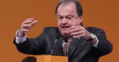 Stire din Politică-Administrație : PDL va merge singur  la europarlamentare