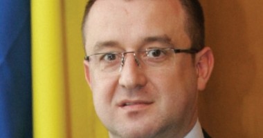 Stire din Actualitate : Blejnar, acuzat la DNA că dă afară vameșii incomozi și protejează anumite firme