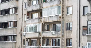 Stire din Economie : Proprietarii ar putea rămâne fără locuințe din 2027. "Vor fi nevoiți să renunțe"