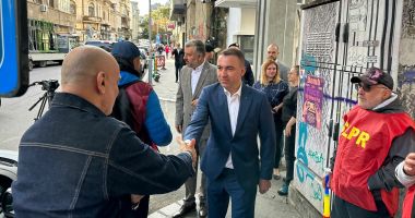 Stire din Social : Blocaj la Poşta Română. Directorul, plecat în China, fără să informeze pe nimeni