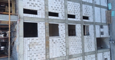 Cum cresc peste noapte blocurile construite  pe spațiile verzi din zona Tăbăcărie - 3