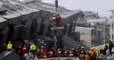 Dezvoltatorul blocului de 17 etaje, prăbușit după cutremurul  din Taiwan, a fost arestat
