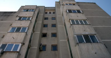 Stire din Economie : Constanța, primul loc în topul marilor orașe cu cele mai semnificative ieftiniri la apartamente