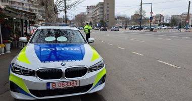 FOTO-VIDEO / Polițiștii de la rutieră din Constanța, dotați cu autospeciale BMW - 3