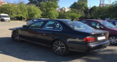 CLIPE DE PANICĂ PENTRU UN CONSTĂNȚEAN TRAS PE DREAPTA DE POLIȚIȘTI. A RĂMAS PE LOC FĂRĂ BMW-UL PE CARE-L CONDUCEA! - 2