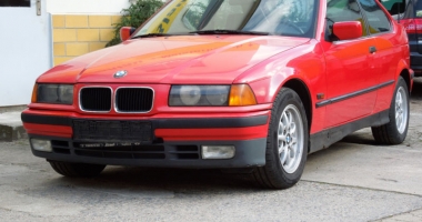 Stire din Auto : BMW-ul unui fotbalist celebru, scos la vânzare. "Mi se pare un preț suspect de mic!"