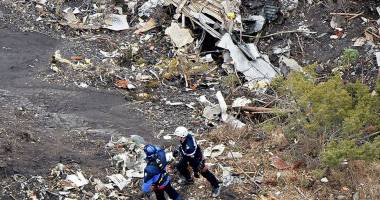 Stire din Actualitate : DEZNODĂMÂNT ÎNFIORĂTOR! Accidentul Germanwings, produs INTENȚIONAT: "Am auzit zgomotul repsirației până la impactul final"