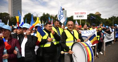 Stire din Social : BNS avertizează: Angajatorii pot da afară oameni „fără garanţii suficiente”
