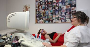 Stire din Sănătate : Boala care pune în pericol fertilitatea femeilor