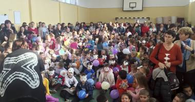Stire din Cultură-Educație : "Bobocel pentru o zi", la Năvodari
