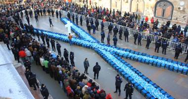 Peste 10.000 de constănțeni  au fost părtași la Botezul Apelor - 3