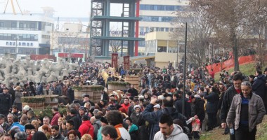 Boboteaza la Constanța: lupte corp la corp pentru o sticlă de aghiazmă sau un… dop - 8
