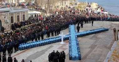 Record de credincioși la Bobotează - peste 15.000 de persoane - 2
