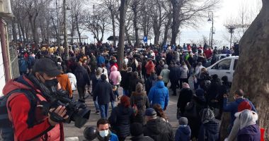 GALERIE FOTO / Mii de persoane, prezente la slujba de Bobotează, la Constanţa - 12