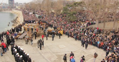 Record de credincioși la Bobotează - peste 15.000 de persoane - 3