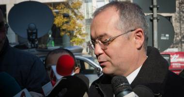 Fostul premier Emil Boc, AUDIAT LA DNA în dosarul 