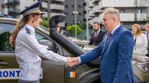 Stire din Actualitate : Ministrul Lucian Bode le promite poliţiştilor bani, uniforme şi arme noi