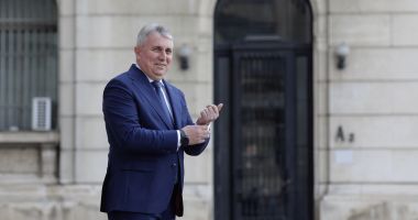 Stire din Politică-Administrație : PNL şi-a desemnat echipa de campanie pentru europarlamentare