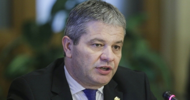 Stire din Sănătate : Noi ambulanțe pentru unitățile medicale din toată țara