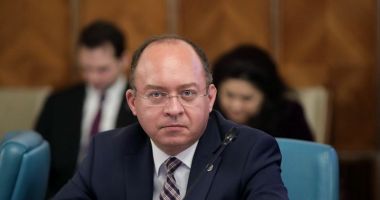 Stire din Politică-Administrație : Bogdan Aurescu: „Ziua Naţională, prilej de a reafirma importanţa promovării intereselor naţionale”