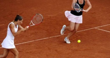 Stire din Sport : Turneul WTA. Elena Bogdan și Alexandra Cadanțu sunt în finală
