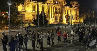 Stire din Social : Boicot de "Noaptea Muzeelor". Ministrul Culturii cere Guvernului majorări salariale