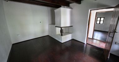 Bojdeuca lui Creangă a devenit “de lux”. Are încălzire în pereți - 2