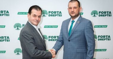 Stire din Politică-Administrație : Deputatul constănţean, Bogdan Bola, aruncă săgeţi către actuala coaliţie. „Sunt rupţi de realitate”
