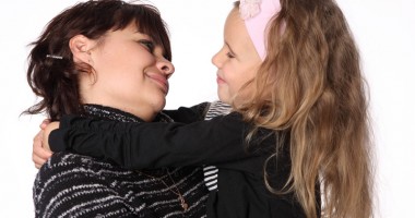 Stire din Sănătate : Ce afecțiuni putem moșteni de la părinți