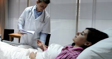 Stire din Sănătate : Bolnavii de hepatita C, o nouă șansă la tratament!