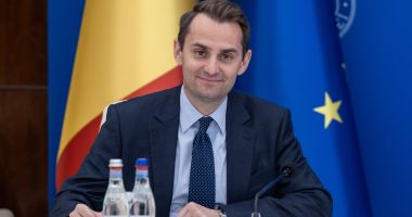 Stire din Actualitate : Ilie Bolojan concediază ospătarii și șoferii de la Guvern. Ce nou departament va fi înființat
