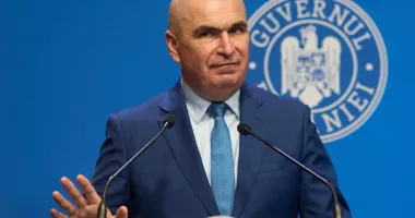 Stire din Politică-Administrație : Premierul Ilie Bolojan: Bugetul pe 2026 ar putea fi adoptat până la finalul lunii februarie