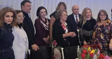 Liberalele din Constanța au sărbătorit Ziua Femeii. Ilie Bolojan, invitat surpriză la eveniment - 4