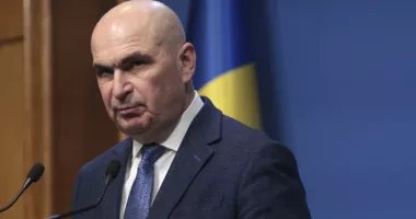 „Venim peste tine cu foc”. Ce pedeapsă a primit bărbatul care l-a amenințat pe premierul Bolojan