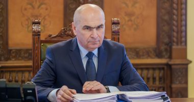 Stire din Politică-Administrație : Ilie Bolojan a retrimis în Parlament o ordonanță privind reorganizarea unor ministere din subordinea Guvernului