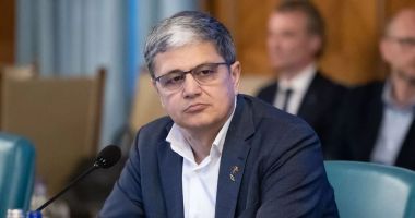 Stire din Social : Marcel Boloș: “Pregătim noi vouchere de care ar putea beneficia 220.000 de români”