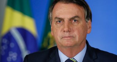 Stire din Actualitate : Jair Bolsonaro pune din nou la îndoială fiabilitatea sistemului electoral din Brazilia