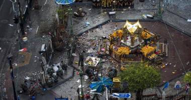 Stire din Actualitate : Doi suspecți în atentatul de la Bangkok s-au predat