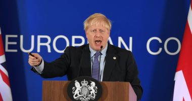Stire din Actualitate : Boris Johnson își cere scuze că nu a realizat Brexitul la termenul promis