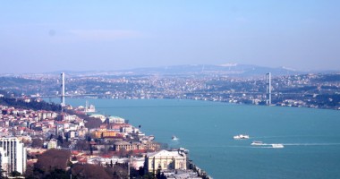 Stire din Actualitate : Turcia va construi un canal paralel cu Bosforul