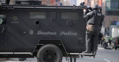 Stire din Actualitate : SUA / Suspect jihadist, împușcat în centrul orașului Boston