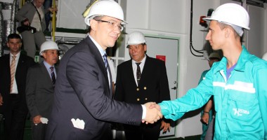 Premierul Victor Ponta și doi miniștri  au dat strălucire botezului navei "Histria Ambra" - 12
