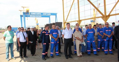 Cea mai mare macara plutitoare de la Marea Neagră a fost construită la SNC / Galerie foto - 10