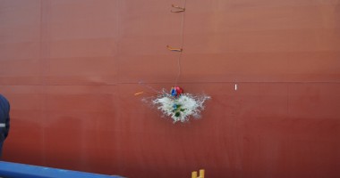 Rosella Velzel a botezat colosul de oțel "Zefirea" - 5