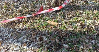 Proiectil din Al Doilea Război Mondial descoperit în zona turistică de la Ipoteşti
