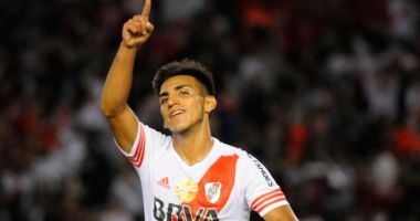 Stire din Sport : FC Botoşani l-a transferat pe atacantul argentinian Juan Cruz Kaprof