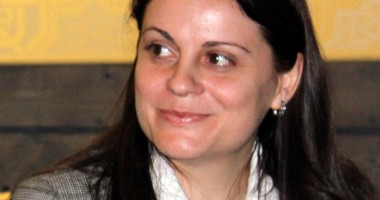 Sâmbătă, sunteți invitați la un super-concurs de bowling - 2